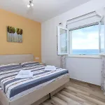 With Sea View 10 * Подстрана