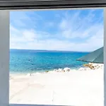Апартаменты With Sea View 10