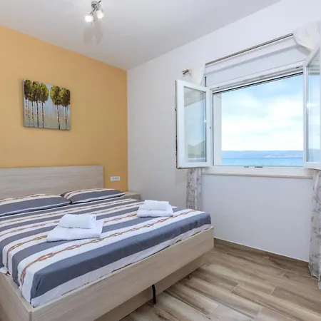 With Sea View 10 * Podstrana